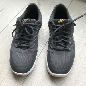 Grey/Gold Nike Runners